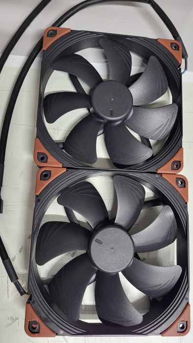 Wiatraki Noctua NF-A14 2szt jak Nowe