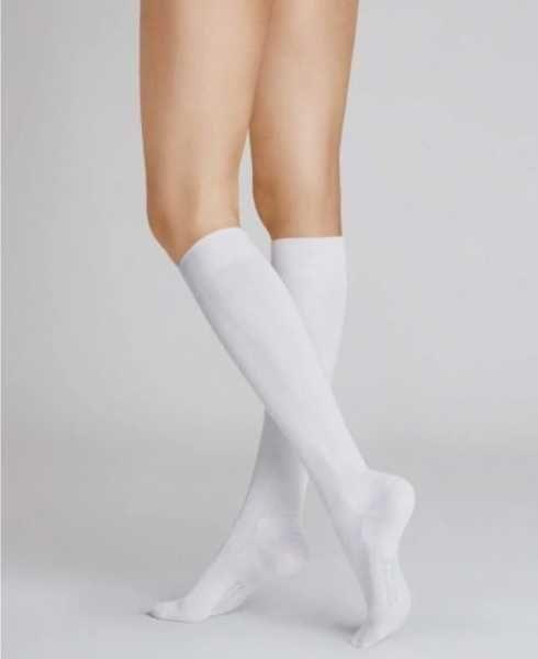 Bawełniane ciepłe podkolanówki HUDSON RELAX COTTON białe 39-42