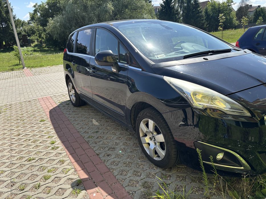 Peugeot 5008 1.6 BlueHDi 120KM AUTOMAT 2015r