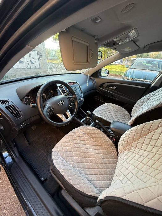 Kia ceed  1.6 дизель