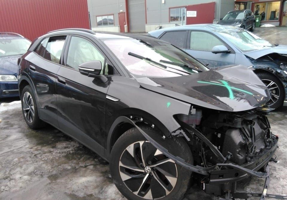 VW ID.4 82 kWh кришка багажника