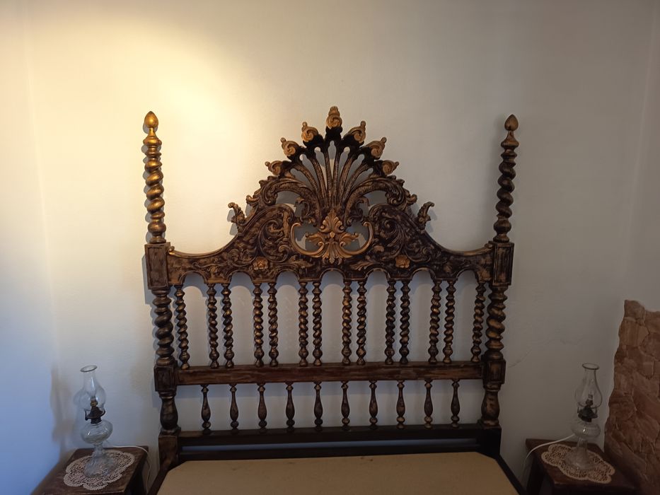 Cama vintage com estrado i colchão