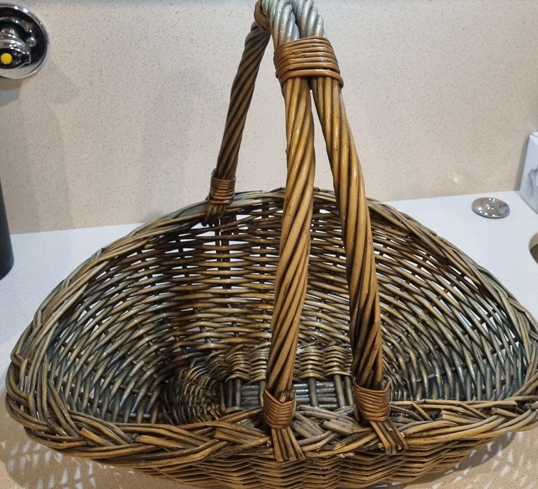 Cesta para frutas / decoração / arranjos de flores