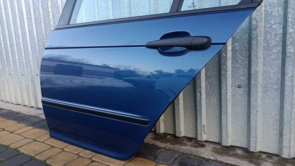 Kompletne drzwi lewe tylne BMW E46 sedan kolor TOPASBLAU 364/5
