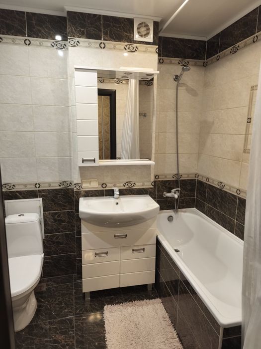 Оренда однокімнатної великої квартири в новобудові. ЖК премьер холл