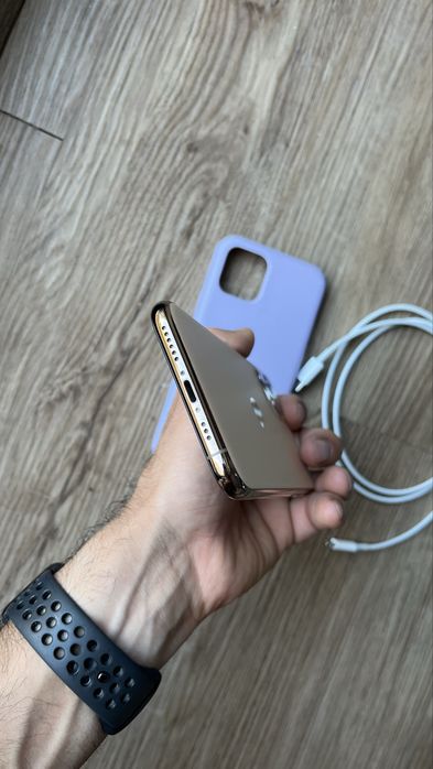 iPhone 11 Pro 64Gb Dourado