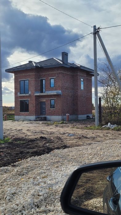 Будинок Окремостоячий Котедж