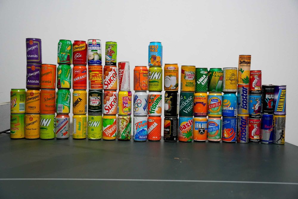 Colecção de latas antigas