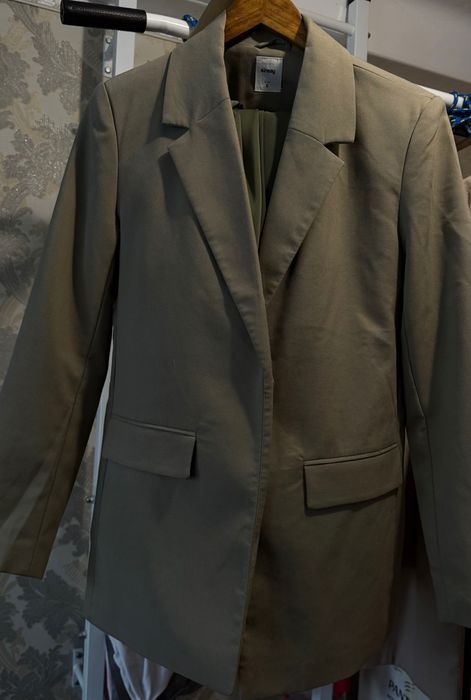 Костюм жіночий S 42 sinsay