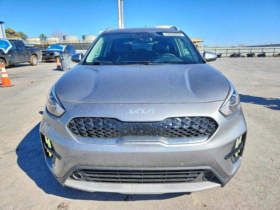 2022 Kia Niro LXS