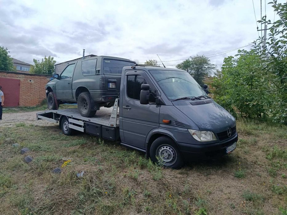 Евакуатор Цілодобовий 24/7 Доставка Авто Эвакуатор 24/7  лавета