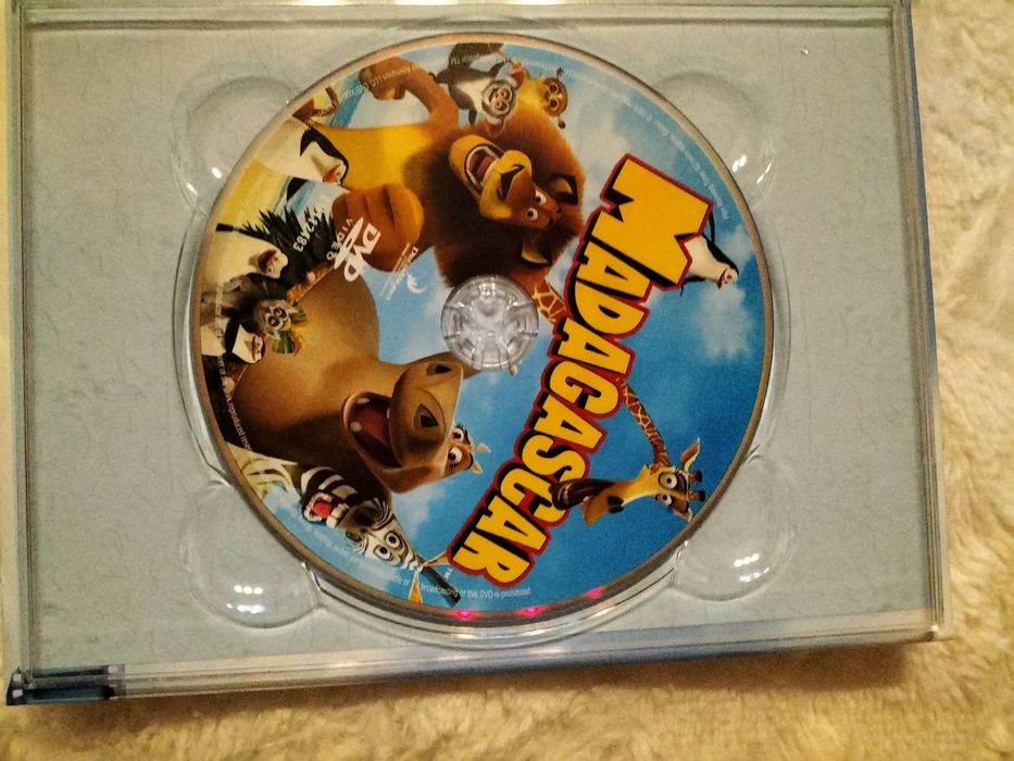 Film Artur i Minimki, Madagaskar