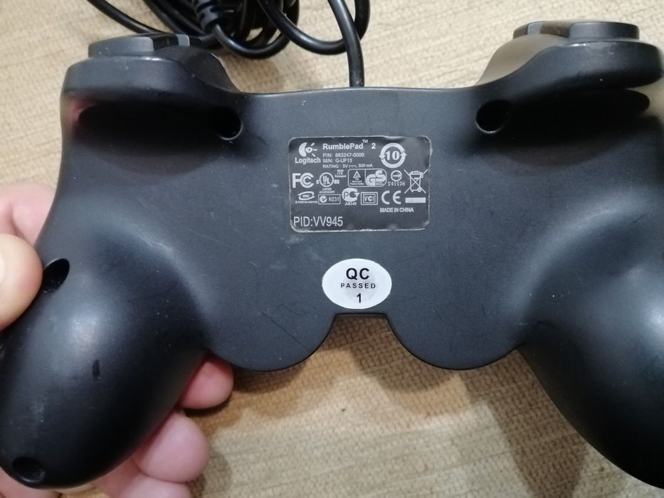 Геймпад logitech gamepad