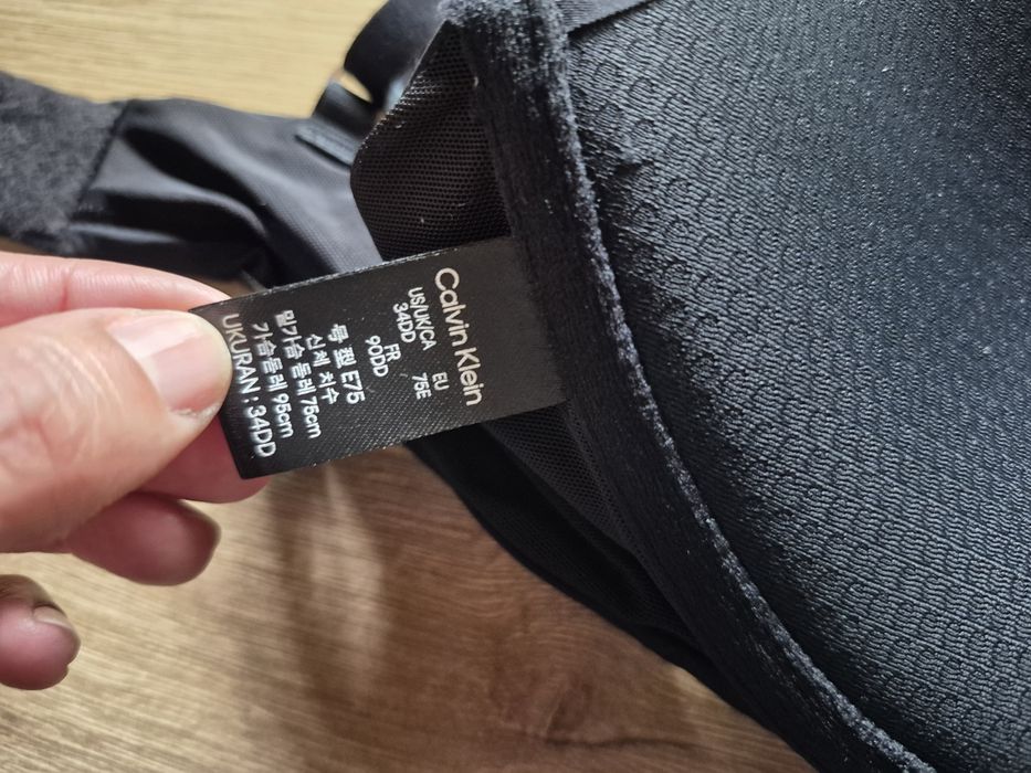Biustonosz Stanik Damski Calvin Klein 75 DD
