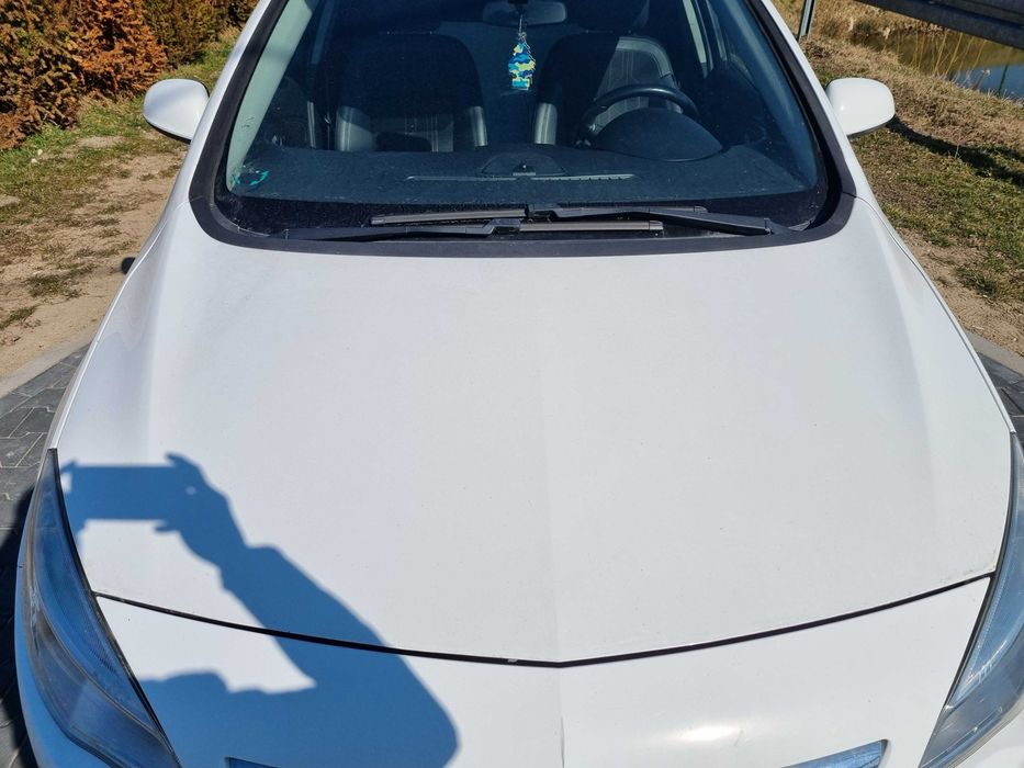 Opel Astra J Kombi Przód Kompletny Z40R Europa