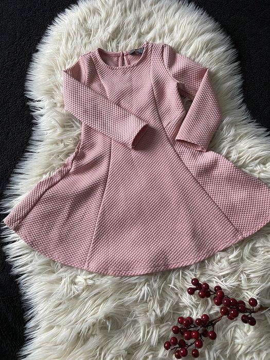 Nowa sukienka  dxiewczęca Primark 104cm