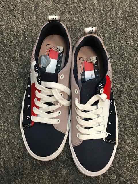 Tommy Hilfiger - buty sportowe damskie, 37.