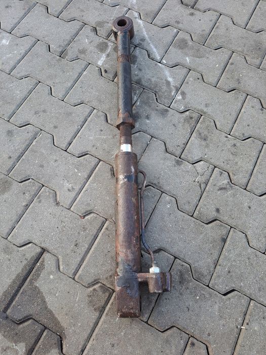 Siłownik Klapy załadowczej Windy Bar Cargolift