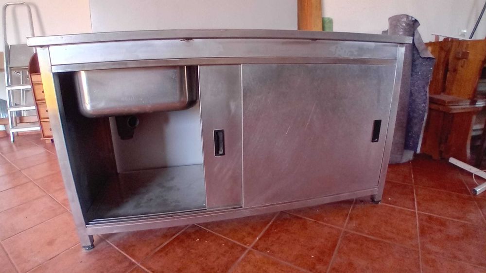 Bancada Inox com Pia