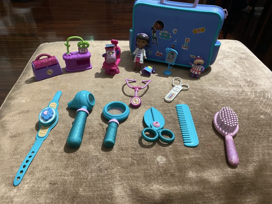 Mala Doutora Brinquedos com vários acessórios