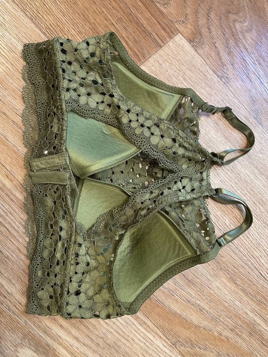 George 70A, Secret Possessions S