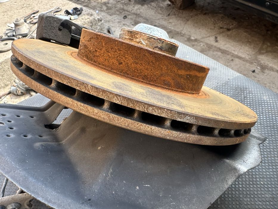 Ступицы в сборе Bmw e46 1.9 бенз