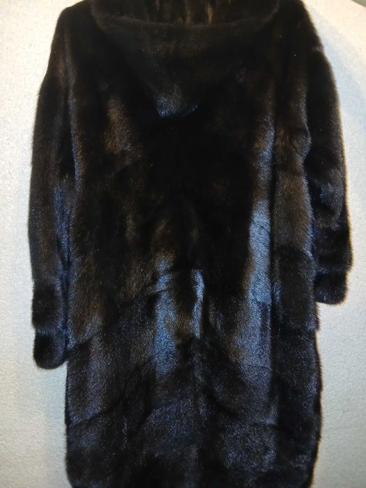 Продам  норковую шубу