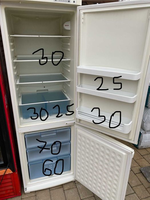 Półki do lodówki Bosch KGV36610/ 02