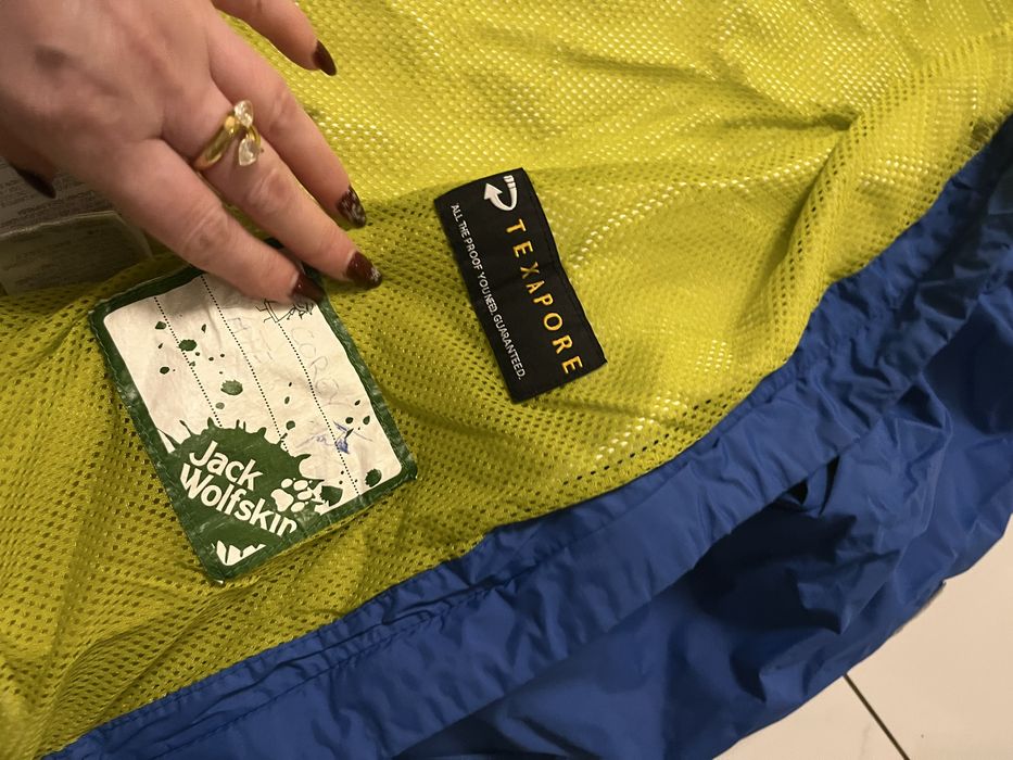 Kurtka Jack Wolfskin 140 cm