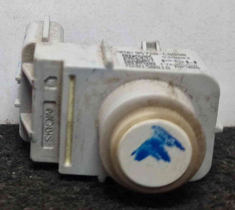 Sensor de Estacionamento Frente 95720c8000 - HYUNDAI i20 II