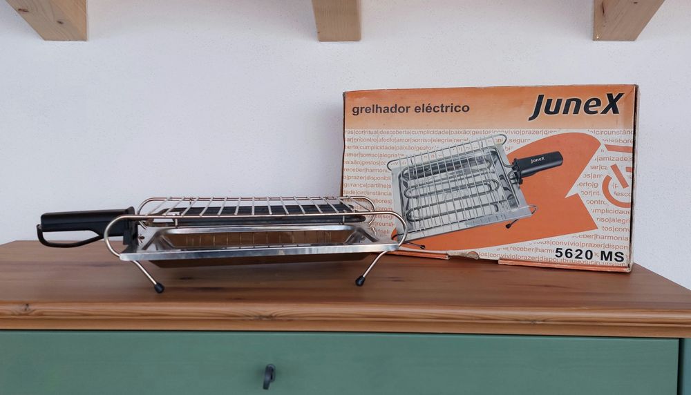 Grelhador elétrico Junex