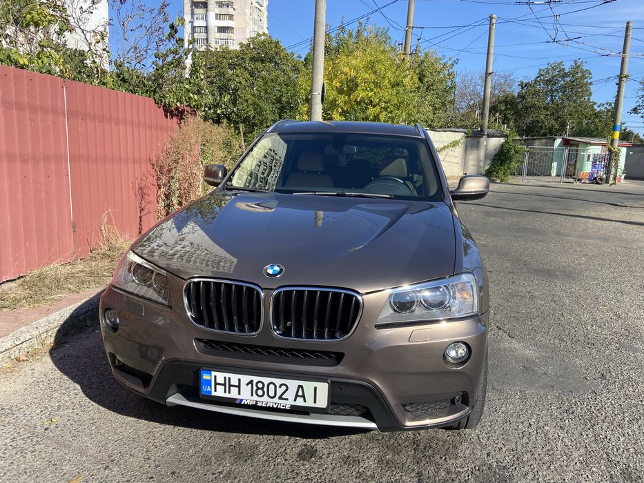 BMW x3 F25 2013 року xdrive 2.0d