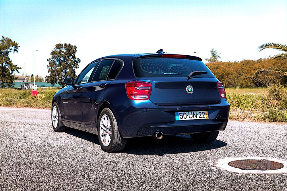 BMW Série 1 118d – 2013 | CarPlay | Sensores | Impecável