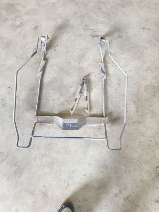 Крепление Кронштейн запаски Крючок корзина Крафтер / Спринтер Sprinter