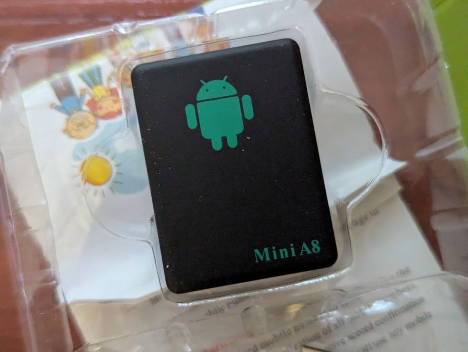 GSM/GPS трекер Mini A8 с функцией прослушки (сигнализация, маячок)