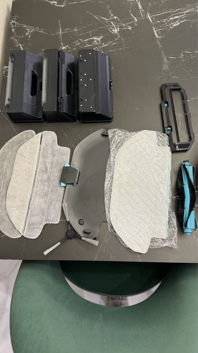 Продам робот пылесос. Робот пилосос. Пилосос xiaomi V3