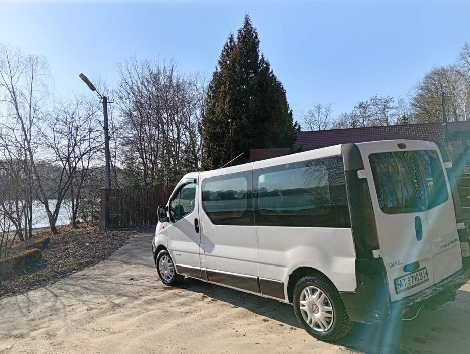 Продається Опель Віваро 1.9 цдтї( 100)