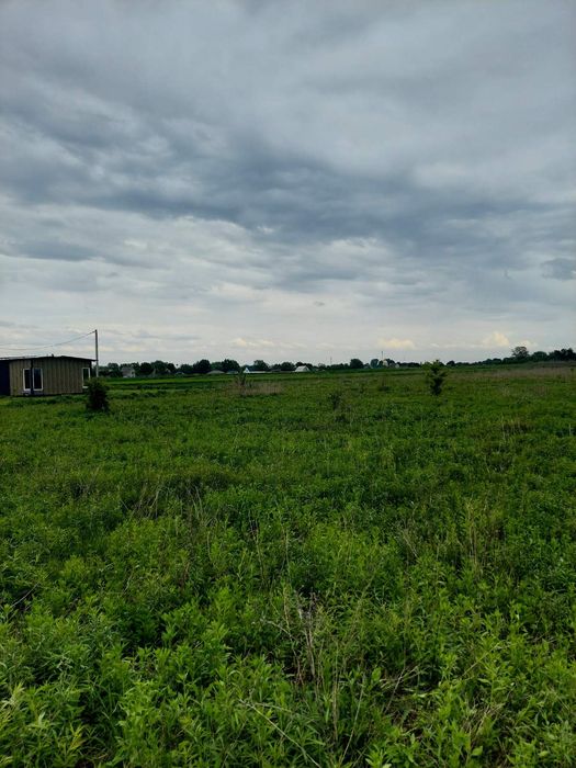 Продам земельну ділянку 15соток під будівництво.