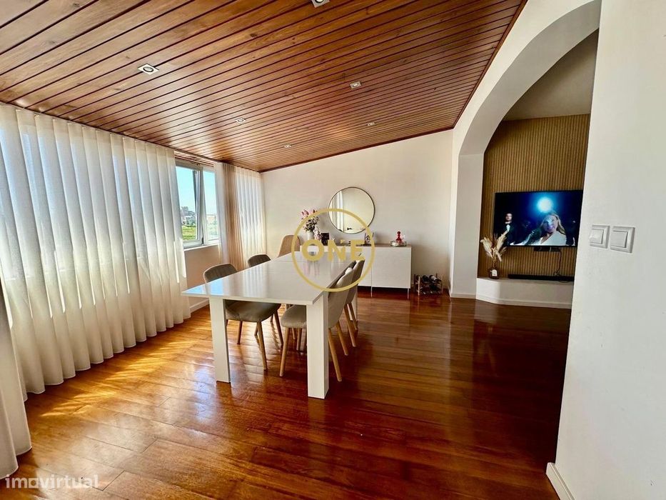 Apartamento T3 Remodelado No Centro da Póvoa de Varzim