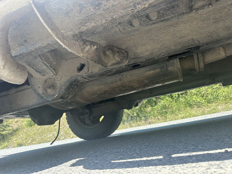 Jeep Liberty 2.5 CRD 4x4 reduktor blokada spód Zdrowy