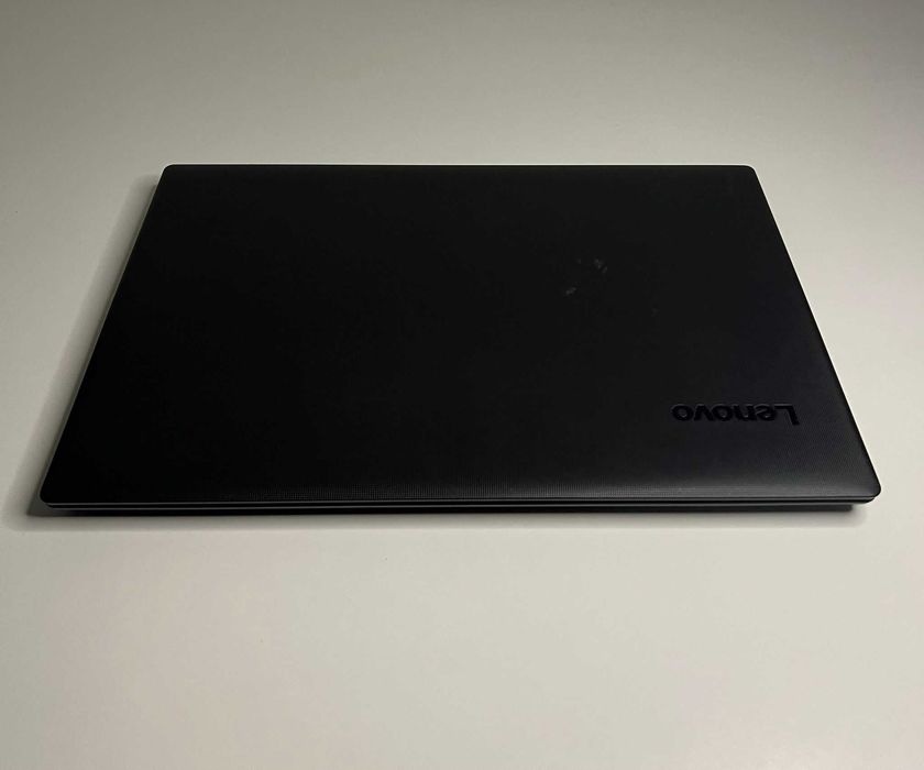 Portátil Lenovo - Em bom estado