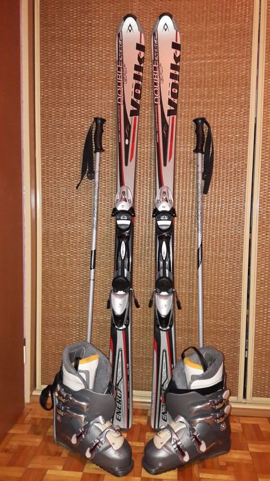 Narty, buty i kijki narciarskie