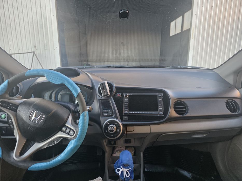 Honda Insight 2009 Гибрид