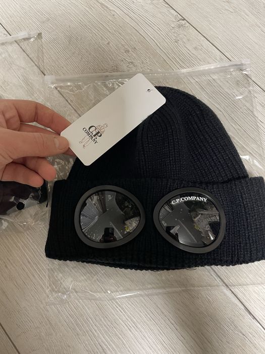 Шапка c.p company, сп компані