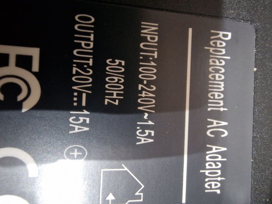 Ładowarka zasilacz laptopa Lenovo 300w