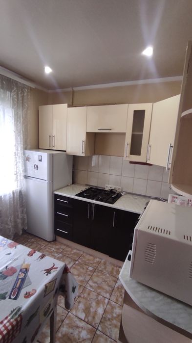 Продам 3 комн на левом берегу