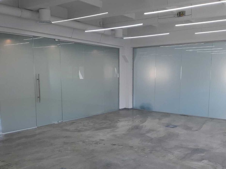 Матовая пленка на окна, двери, стеклянные перегородки