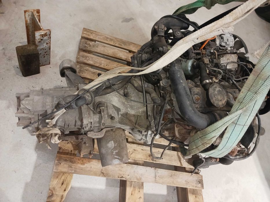 Motor e caixa VW PASSAT B5 (3B2) AHU