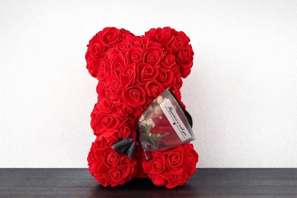 Медведик з троянд 22см, білий або червоний, Подарунок для дівчини