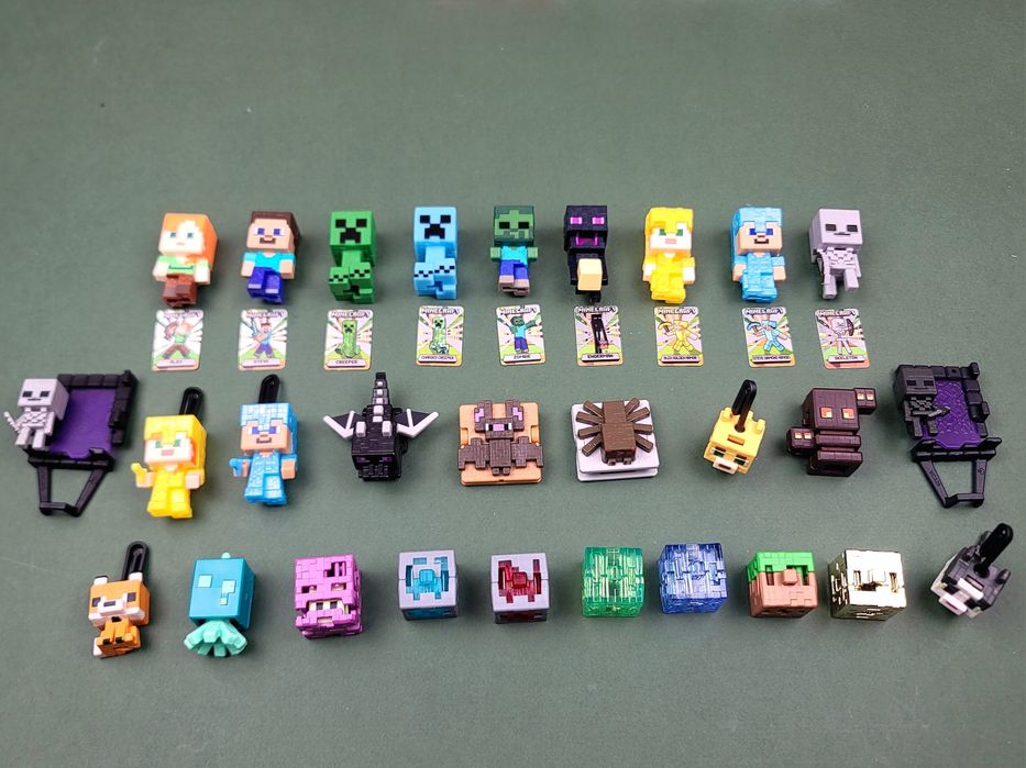 Повна колекція з 28 фігурок Кіндер Джой Майнкрафт Kinder Joy Minecraft